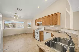 11247 E Medina Ave, Mesa, AZ 85209 - Photo 10