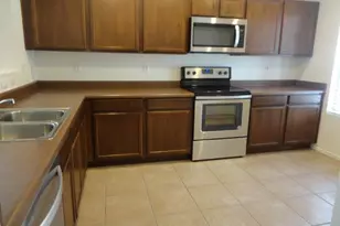 11214 W Pierce St, Avondale, AZ 85323 - Photo 2