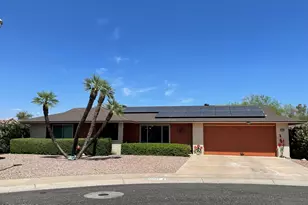 16425 N Meadow Park Dr, Sun City, AZ 85351 - Photo 1