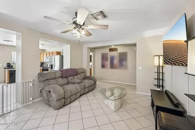 15693 N 138th Avenue, Surprise, AZ 85374 - Photo 4