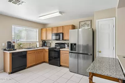 15693 N 138th Avenue, Surprise, AZ 85374 - Photo 14