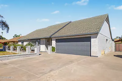2635 S Brooks Circle, Mesa, AZ 85202 - Photo 4