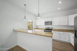 4354 E Dry Creek Rd, Phoenix, AZ 85044 - Photo 4