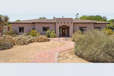 545 E Mesquite Avenue, Gilbert, AZ 85296 - Photo 8
