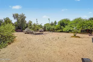 545 E Mesquite Ave, Gilbert, AZ 85296 - Photo 44