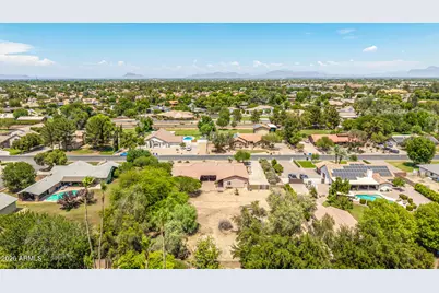 545 E Mesquite Avenue, Gilbert, AZ 85296 - Photo 60