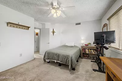 10189 W Pineaire Drive, Sun City, AZ 85351 - Photo 18
