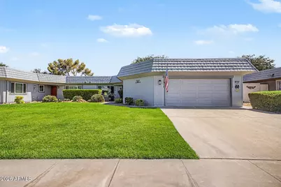 10189 W Pineaire Drive, Sun City, AZ 85351 - Photo 30
