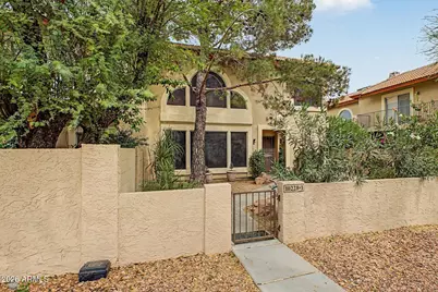 10228 N 12th Place #1, Phoenix, AZ 85020 - Photo 2