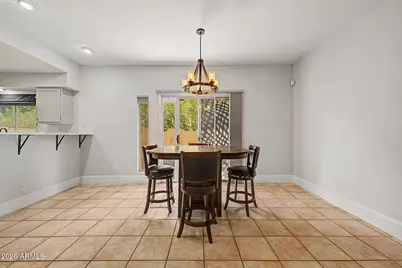 10228 N 12th Place #1, Phoenix, AZ 85020 - Photo 8