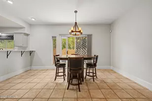 10228 N 12th Pl, Phoenix, AZ 85020 - Photo 8