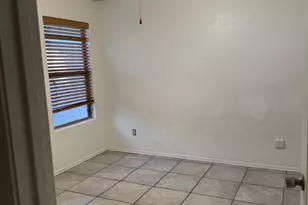 18530 W Legend Dr, Surprise, AZ 85374 - Photo 16