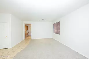 40930 N Wild West Trail, Anthem, AZ 85086 - Photo 16