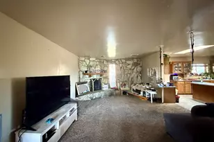 16401 N 37th Pl, Phoenix, AZ 85032 - Photo 4