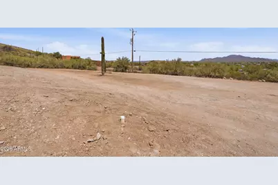 1636 W Donatello Drive, Phoenix, AZ 85086 - Photo 52