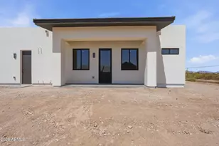 1636 W Donatello Dr, Phoenix, AZ 85086 - Photo 48