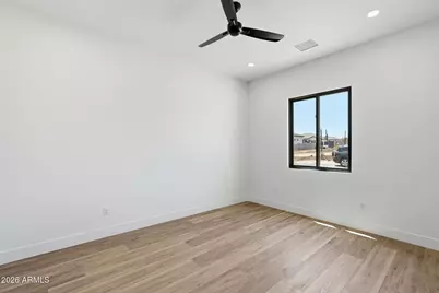 1636 W Donatello Drive, Phoenix, AZ 85086 - Photo 22