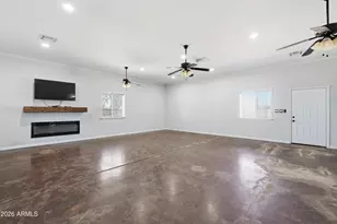 2266 E Willis Rd, Gilbert, AZ 85297 - Photo 46