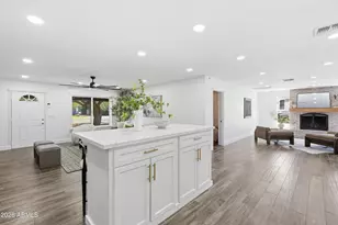 2266 E Willis Rd, Gilbert, AZ 85297 - Photo 12