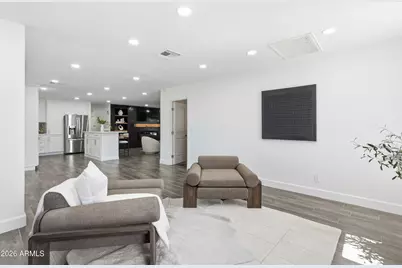2266 E Willis Road, Gilbert, AZ 85297 - Photo 8
