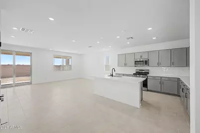 30127 W Palo Brea Way, Buckeye, AZ 85396 - Photo 10