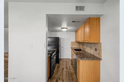 8113 E Glenrosa Avenue, Scottsdale, AZ 85251 - Photo 12