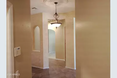3018 W Sentinel Rock Road, Phoenix, AZ 85086 - Photo 12