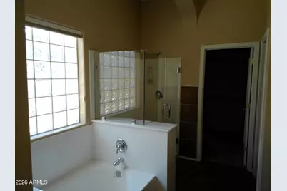 3018 W Sentinel Rock Road, Phoenix, AZ 85086 - Photo 16