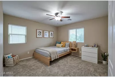 3853 E Branham Lane, Phoenix, AZ 85042 - Photo 10