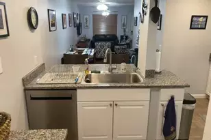 461 W Holmes Ave, Mesa, AZ 85210 - Photo 6