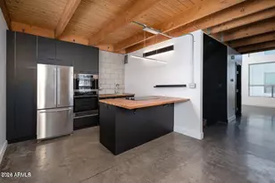 537 E Willetta St, Phoenix, AZ 85004 - Photo 14
