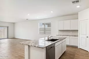 5488 S 254th Gln, Buckeye, AZ 85326 - Photo 2