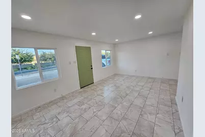 8375 W Madison Street, Peoria, AZ 85345 - Photo 2