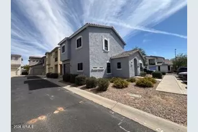 17716 W Mandalay Lane, Surprise, AZ 85388 - Photo 4
