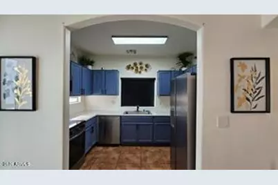 17716 W Mandalay Lane, Surprise, AZ 85388 - Photo 8