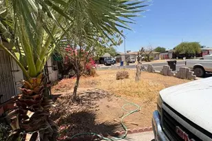 18238 N 34th Ave, Phoenix, AZ 85053 - Photo 2