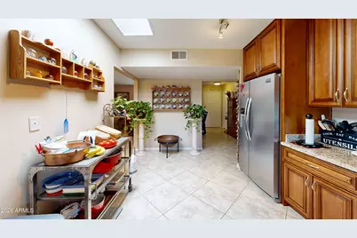 10821 W Roundelay Circle, Sun City, AZ 85351 - Photo 20