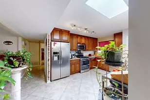 10821 W Roundelay Cir, Sun City, AZ 85351 - Photo 18