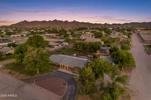 26213 S Grapefruit Dr, Queen Creek, AZ 85142 - Photo 2