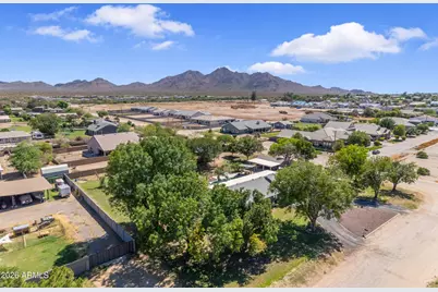 26213 S Grapefruit Drive, Queen Creek, AZ 85142 - Photo 18