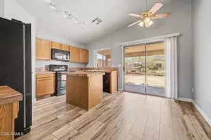 905 E Potter Dr, Phoenix, AZ 85024 - Photo 2