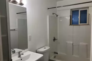 2020 S Granada Dr, Tempe, AZ 85282 - Photo 8