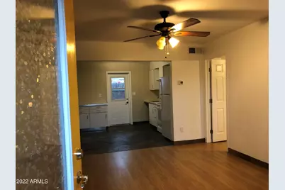 2020 S Granada Drive #Apt 5, Tempe, AZ 85282 - Photo 2