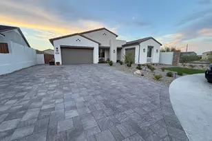 4784 W Lost Cp Ln, Queen Creek, AZ 85144 - Photo 2