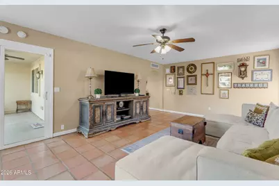 6409 S Hazelton Lane, Tempe, AZ 85283 - Photo 22