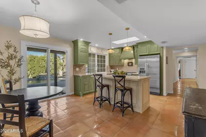 6409 S Hazelton Lane, Tempe, AZ 85283 - Photo 16