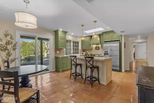6409 S Hazelton Ln, Tempe, AZ 85283 - Photo 16