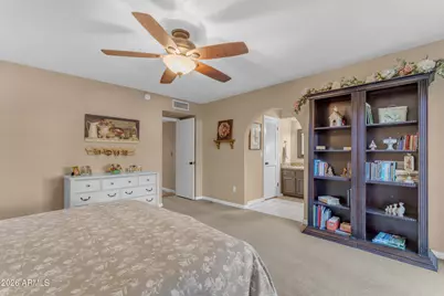6409 S Hazelton Lane, Tempe, AZ 85283 - Photo 32