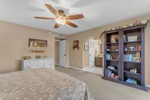 6409 S Hazelton Ln, Tempe, AZ 85283 - Photo 32