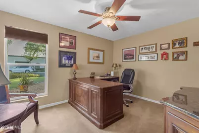 6409 S Hazelton Lane, Tempe, AZ 85283 - Photo 44